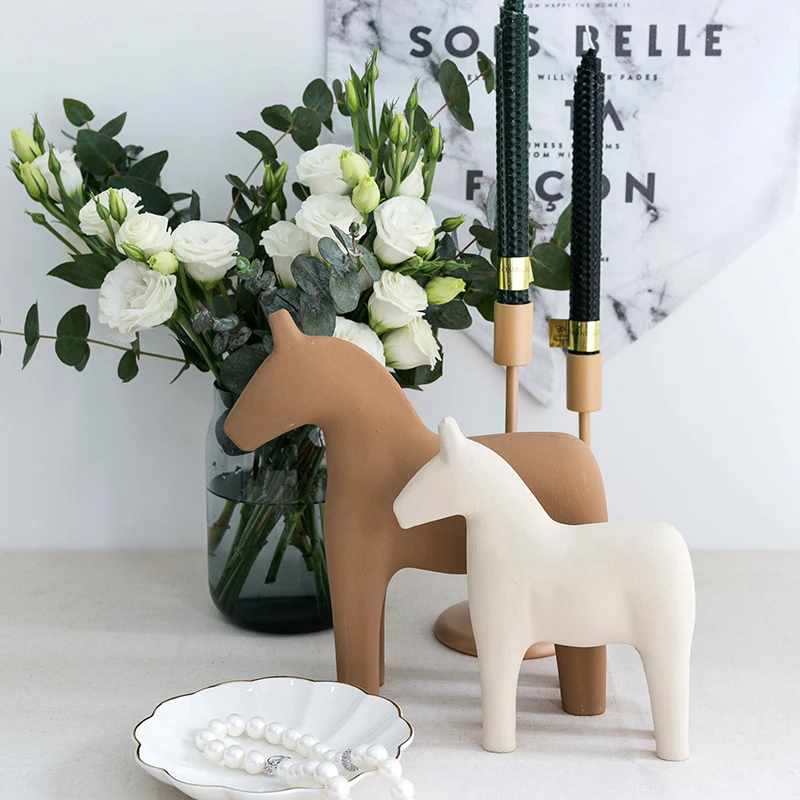 Nordic Wooden Horse Ornaments  - Baby Nursery Table recensie en prijs